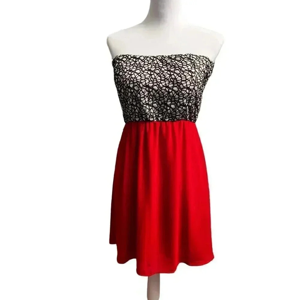 Body central dress sleeveless black  white top  red sheer layered  lined large